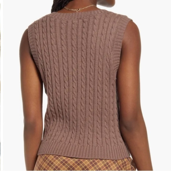 Nordstrom BP Cable Knit V-Neck Sweater Vest - Taupe - Picture 8 of 8